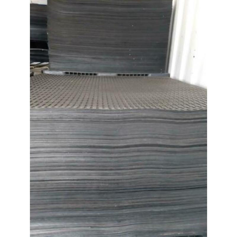 rubber matjes rubber plaat 1 x 1 meter rubbermat 5mm dik