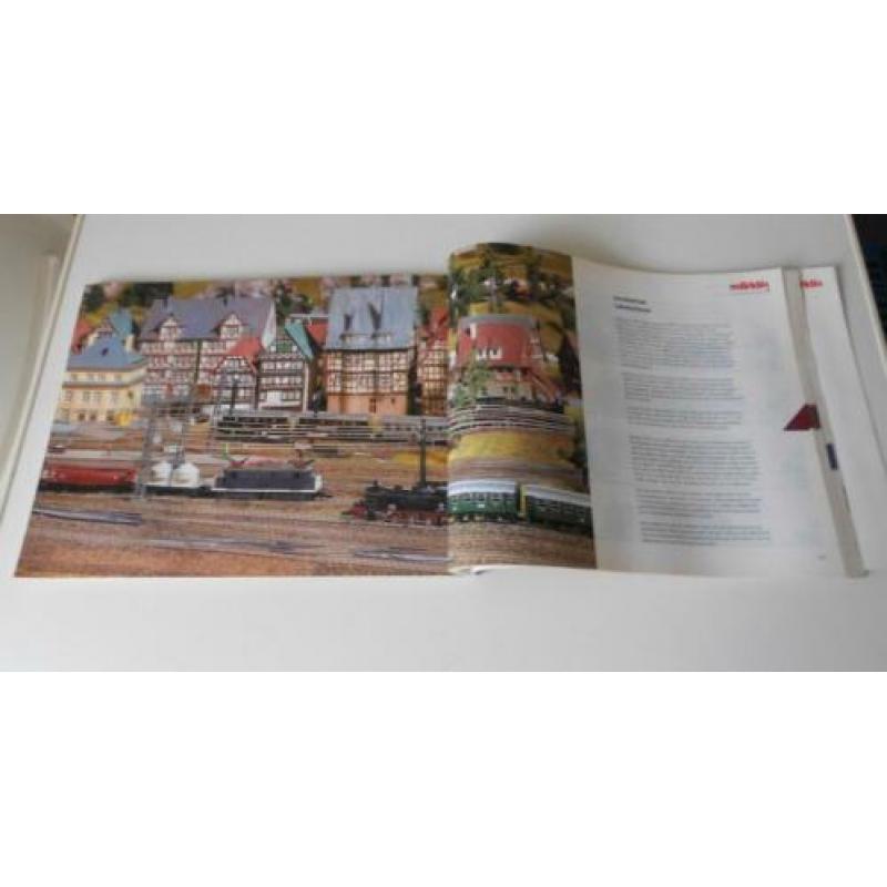 Marklin boek / catalogus 100 Jaar modelspoorwegen.