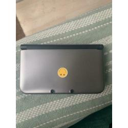 Nintendo 3DS XL met 4 (3DS) spellen