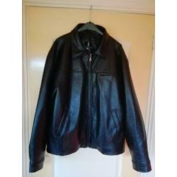 Zgan zwarte lederlook jas