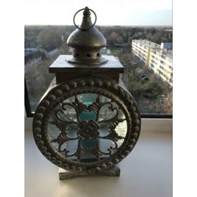 Sierlijke Zilverkleurige Windlicht Barok hoog 46 cm