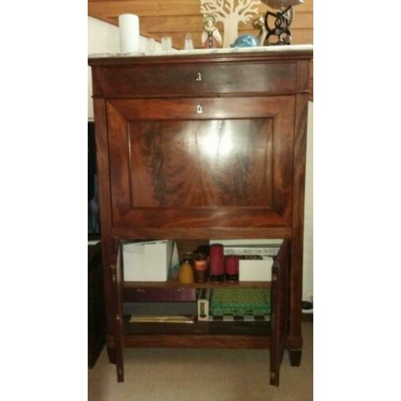 Antieke mahoniehouten secretaire.