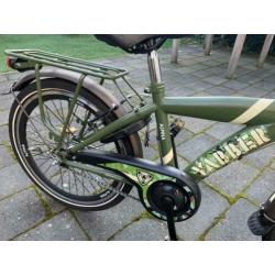 Alpina Yabber Army 20 inch.