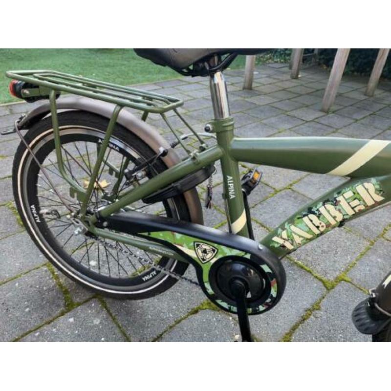 Alpina Yabber Army 20 inch.