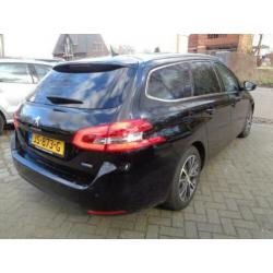 Peugeot 308 SW 1.2 PURET.BL.L. PR.PANO/PDC/LED/ECC/LMV/LED