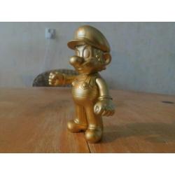 Super Mario Odyssey figuurtje - Goud (nieuw)