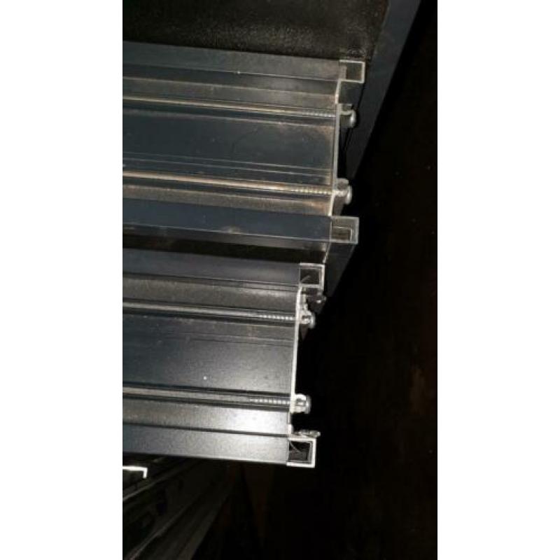 Restpartij systeemwand glas + aluminium profielen!