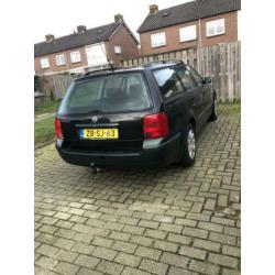 Volkswagen Passat 1.8 Variant 20V 92KW 1999 Groen