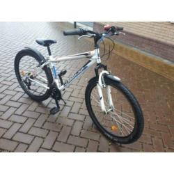 26 inch mountainbike.21 versn.