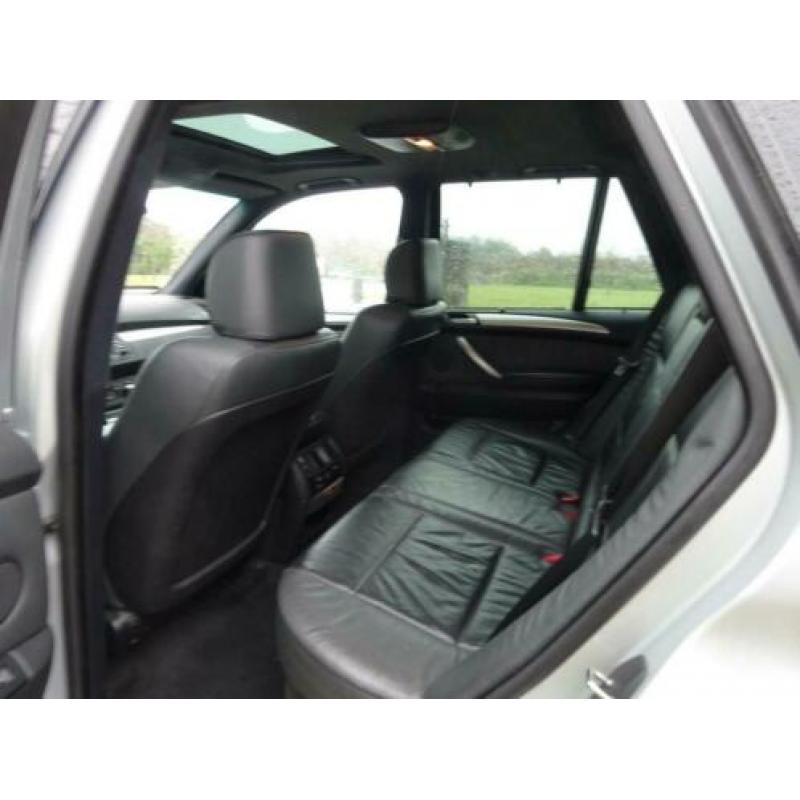 BMW X5 4.4i Executive XENON/aut/DAK/leer/20'' *apk:08-2020*