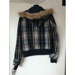 Winter jas met capuchon maat L