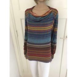 Maat 40 Caroline Biss top