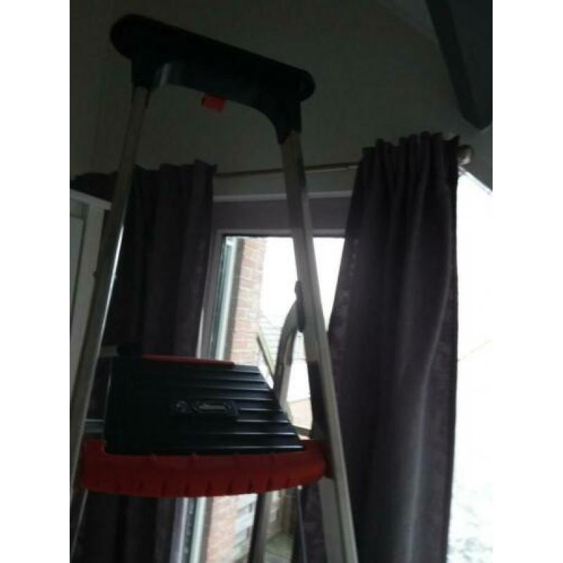 Nieuw ALTREX 7 treeds ladder