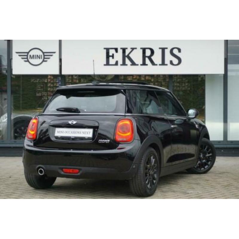 MINI 3-deurs Cooper Serious Business + JCW Interieur + Panor