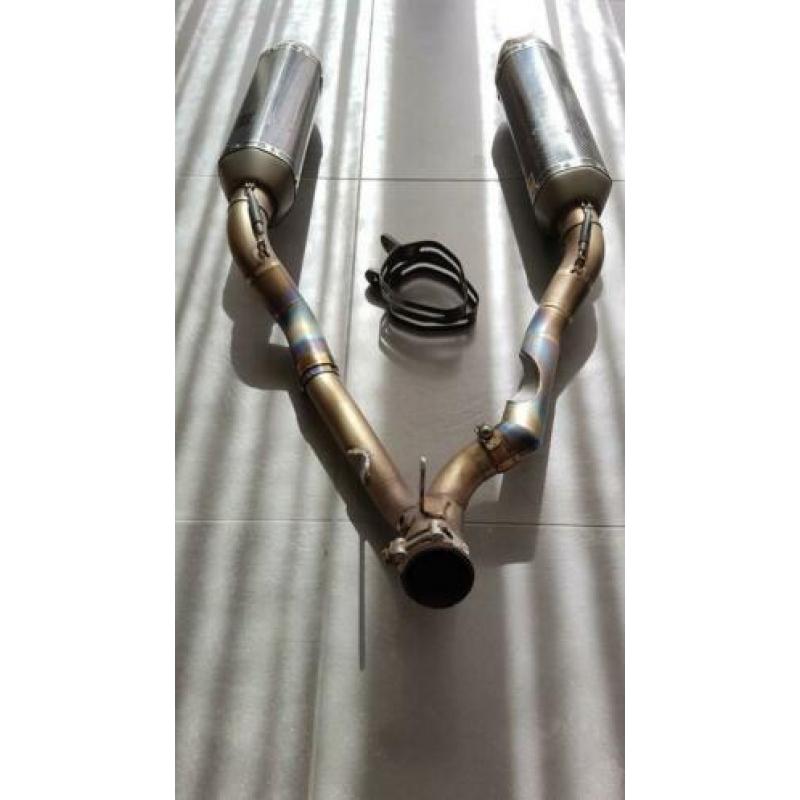 Akrapovic dempers+katvervanger Suzuki GSXR 1000 K9 L0 L1 etc