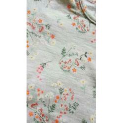 Leuke sweater meisjes roze grijs met bloemprint maat 74
