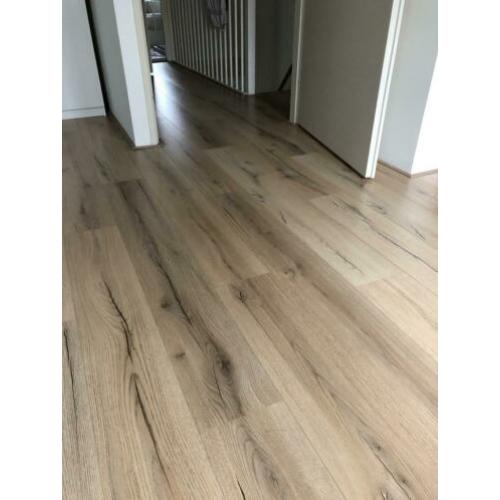 Laminaat nieuw in doos ruim 13m2