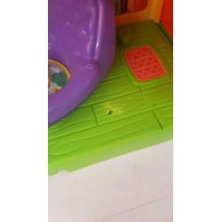 VTech Vrolijke vriendjes speelhuis + 2 extra vriendjes