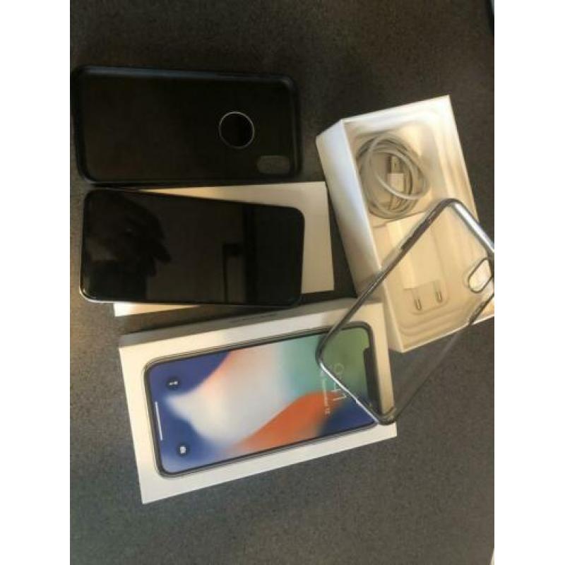 iPhone X 64GB White