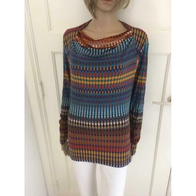 Maat 40 Caroline Biss top