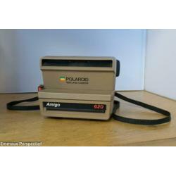 6 polaroid camera's