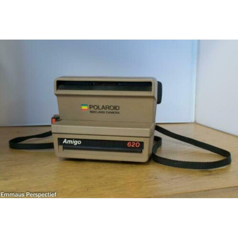 6 polaroid camera's