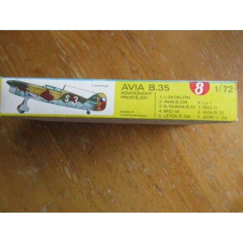AVIA B.35 KP Model 1:72 Nieuw