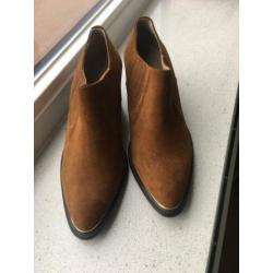 Toral laarsje nieuw maat 37