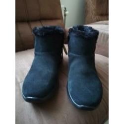 Sketchers, binnen gevoerd, buiten leer, maat41/42