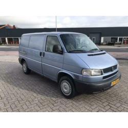 Volkswagen Transporter Bestel 2.5 TDI 0.8 65KW 2000