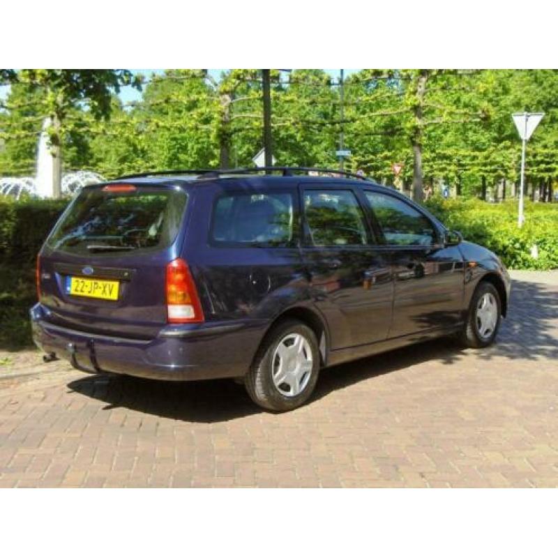 Ford Focus Wagon 1.6 inj. 16v 100-pk Cool Edition (bj 2002)