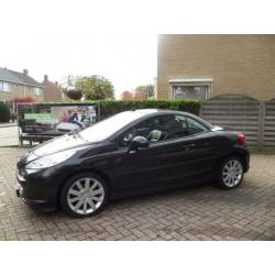 Peugeot 207 CC 1.6-16V T Sport Super leuke auto! (bj 2007)