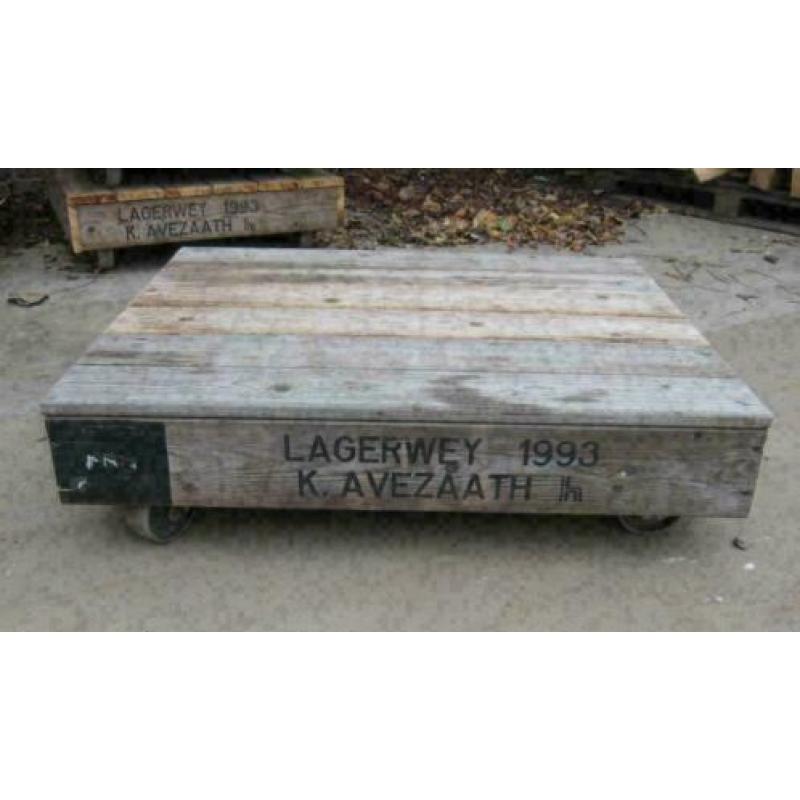 lage salontafel op wielen nu van € 75,00 voor € 45,00