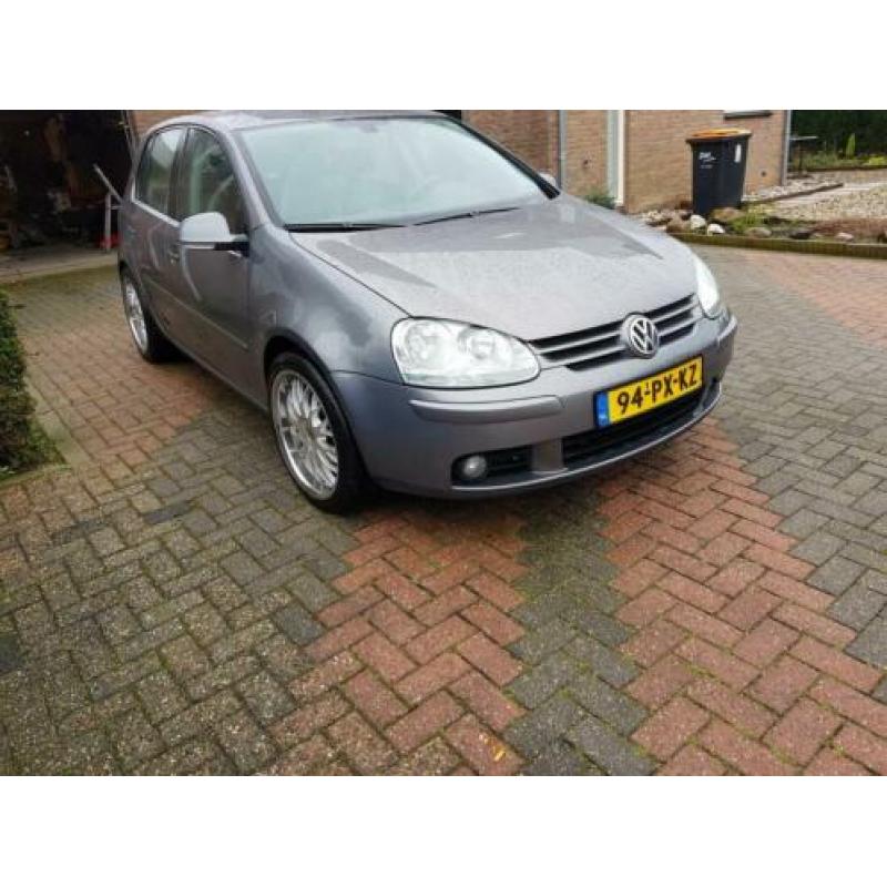 Leuke sportieve Golf 2.0 bijna alle opties. Leer int.