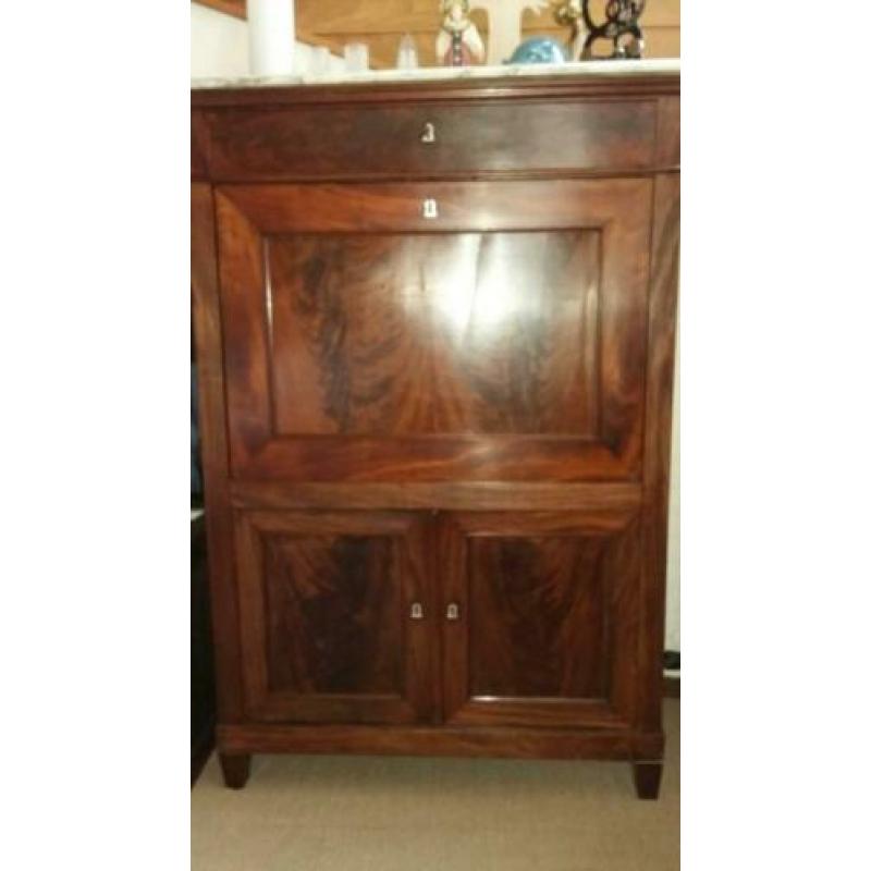 Antieke mahoniehouten secretaire.
