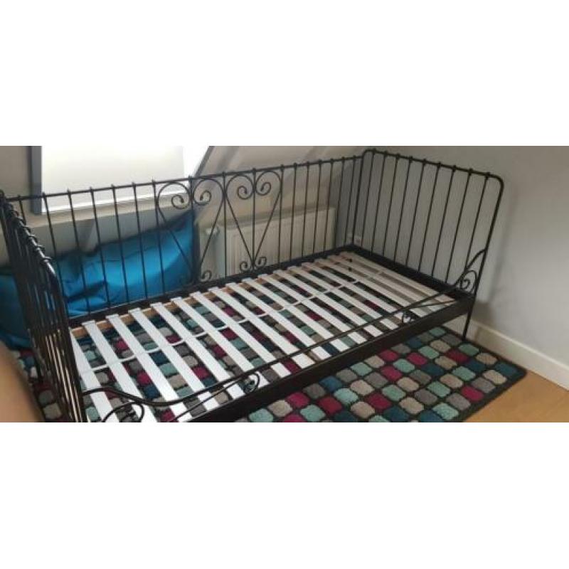 Ikea bed, 90 x 200 inclusief lattenbodem