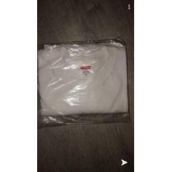 Supreme Shop Tee SS20 - Maat M