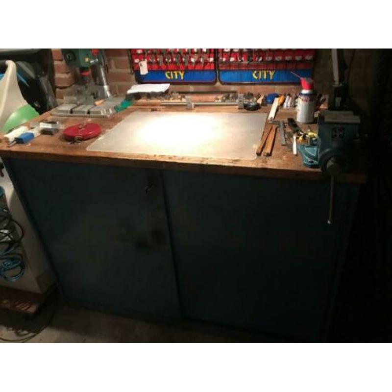 Werkbank (met kast)