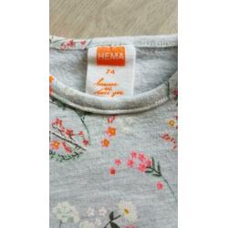 Leuke sweater meisjes roze grijs met bloemprint maat 74