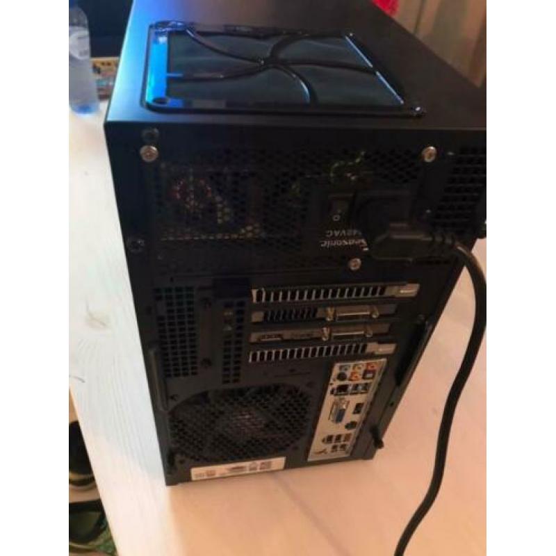GAME PC / I5 4670 / EVGA GTX 760 / HyperX 8GB / SSD&HDD