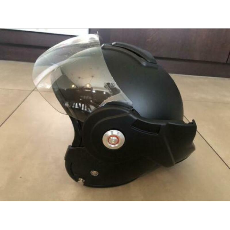 Beon helm maat L
