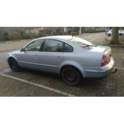 Volkswagen Passat 2.8 V6 142KW 4MOTION AUT2002 Xenon/Vol Led