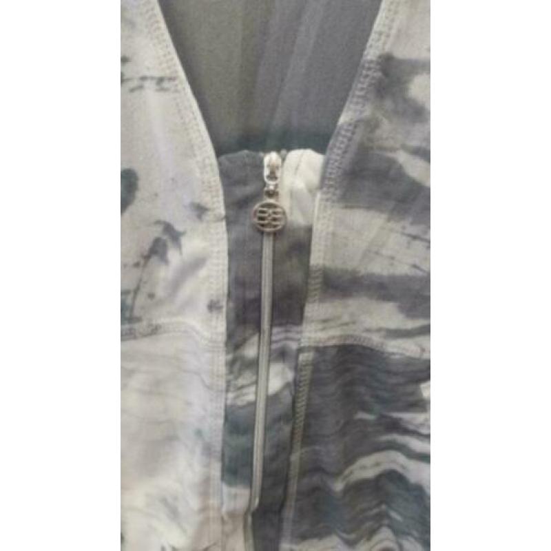 Bandolera dun grijs tinten vestje rits als nieuw 40 25842