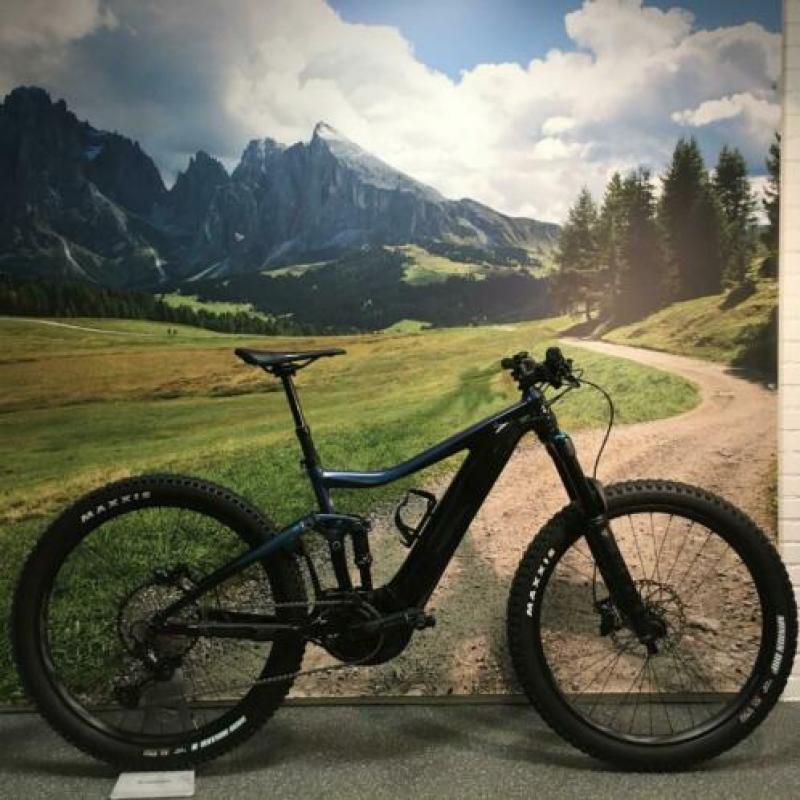 *** Giant Trance E+ 2 Pro maat L 2020 SLX 12SP €4499,- E MTB
