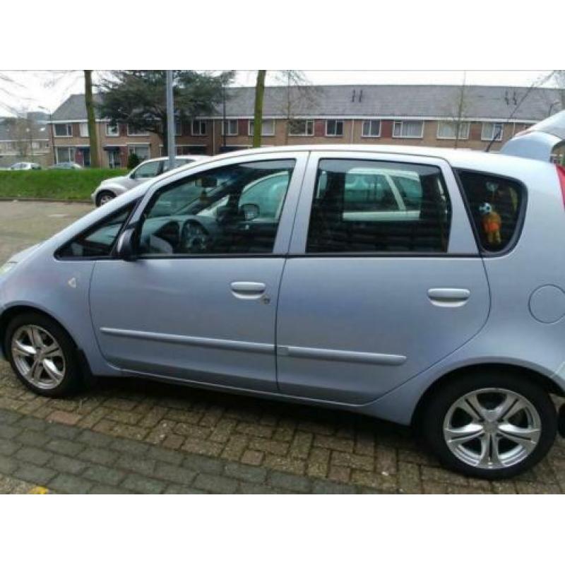 Mitsubishi Colt 1.3 CZ5 2005 Blauw