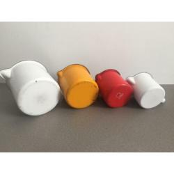 Div Brocante Emaille Maatbekers 0,5 - 2,0L
