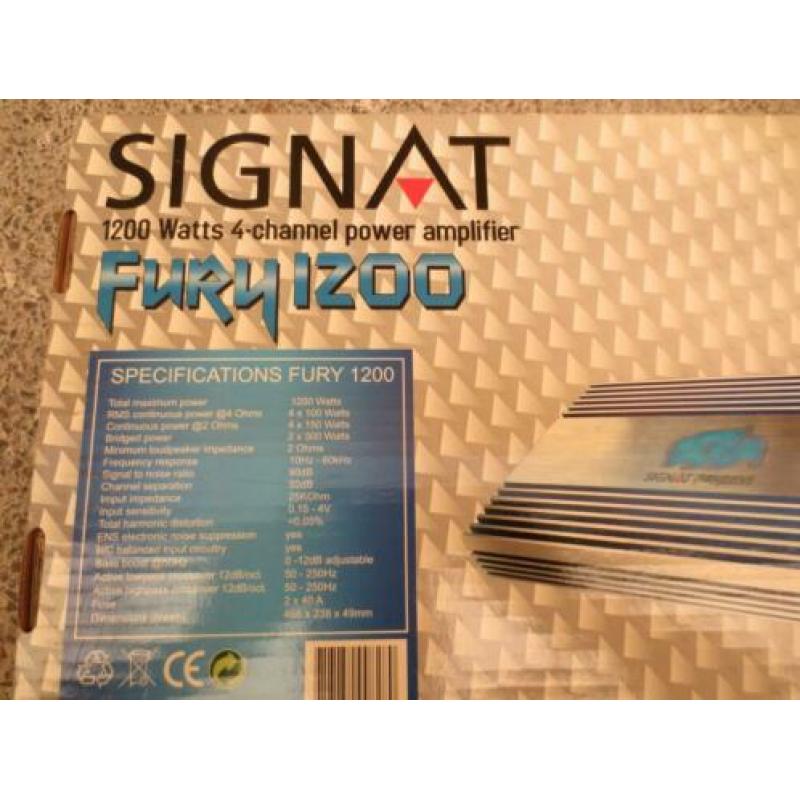 ? Signat Fury 1200 4-kanaals autoversterker van 4x 100WRMS