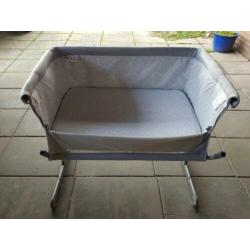 Chicco next 2 me co-sleeper