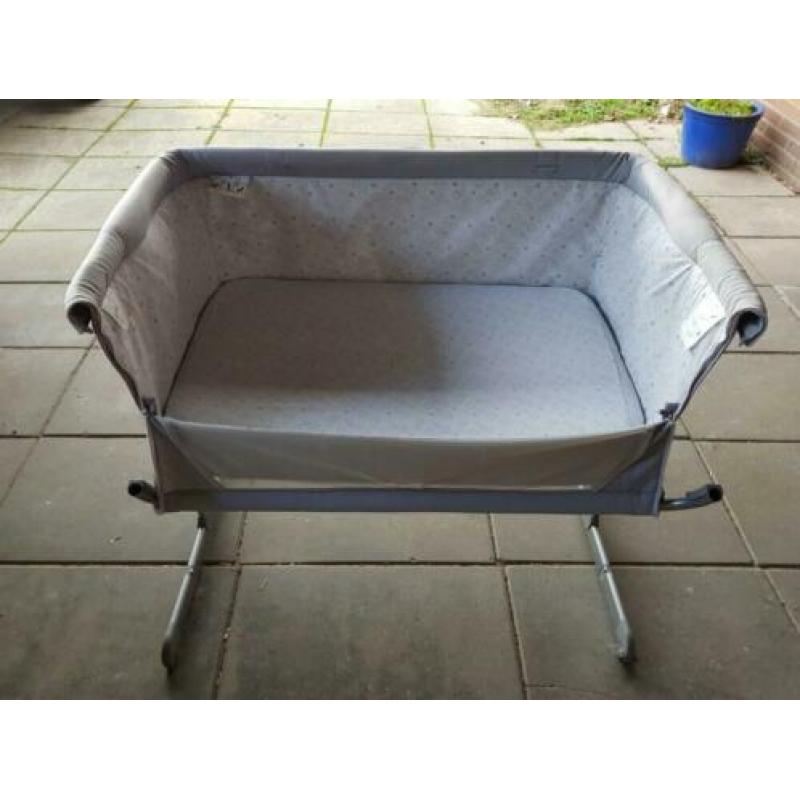 Chicco next 2 me co-sleeper