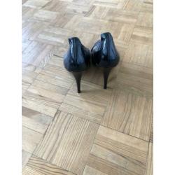 Lak pumps van les prairies de paris maat 40
